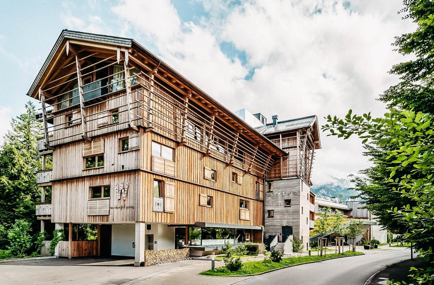 Werdenfelserei Hotel Garmisch-Partenkirchen Exterior photo